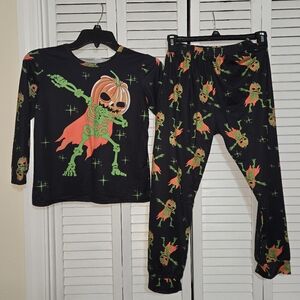 Boy's 6/7 Halloween Skeleton Pajama Set